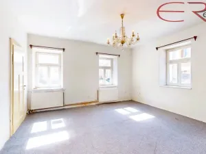 Prodej vícegeneračního domu, Frýdlant, ČSA, 624 m2