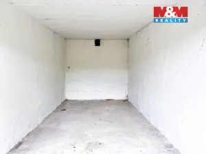 Prodej garáže, Praha, Novobohdalecká, 19 m2