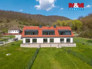Prodej rodinného domu, Beroun, V Lukách, 144 m2