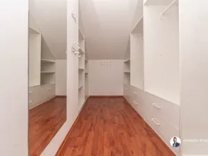 Prodej rodinného domu, Nechanice, Za Kulturním domem, 250 m2