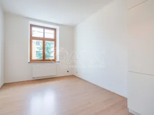 Pronájem bytu 1+kk, Praha - Strašnice, U hráze, 21 m2