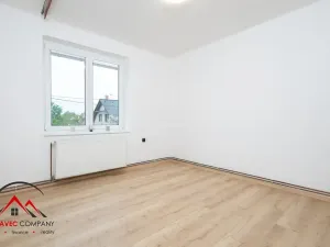 Pronájem bytu 2+1, Krnov, Tolstého, 56 m2