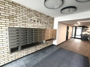 Pronájem bytu 2+kk, Praha - Hloubětín, Waltariho, 50 m2