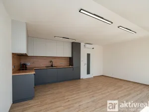 Pronájem bytu 2+kk, Ovčáry, Na Bulánce, 62 m2