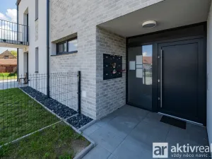 Pronájem bytu 2+kk, Ovčáry, Na Bulánce, 62 m2