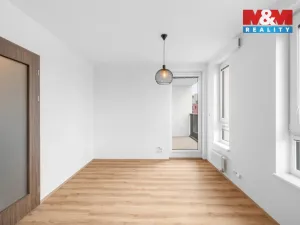 Prodej bytu 1+kk, Praha - Ruzyně, Stočesova, 26 m2