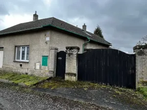 Pronájem rodinného domu, Dobříč, 90 m2