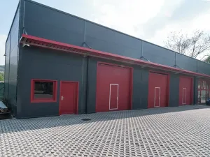 Prodej komerční nemovitosti, Ústí nad Labem, U Podjezdu, 2500 m2