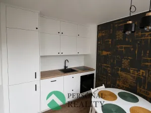 Pronájem bytu 3+1, Praha - Střížkov, Českolipská, 55 m2