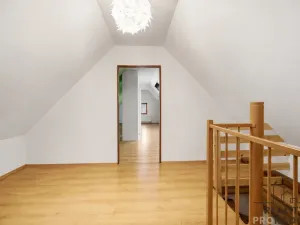 Prodej rodinného domu, Leština, 180 m2