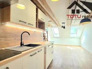 Pronájem bytu 3+kk, Jaroměř - Pražské Předměstí, 63 m2