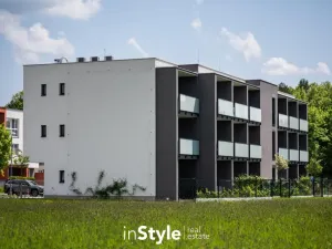 Prodej bytu 2+kk, Třeboň - Třeboň II, Jiřího Havlise, 57 m2