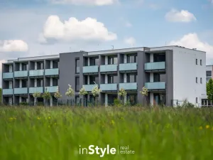Prodej bytu 2+kk, Třeboň - Třeboň II, Jiřího Havlise, 57 m2