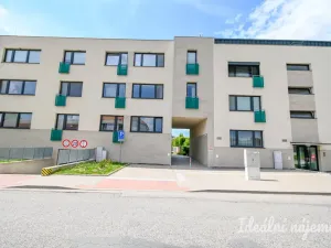Pronájem bytu 1+kk, Slavkov u Brna, Slovanská, 57 m2