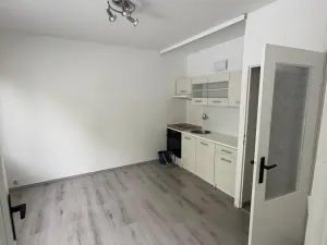 Pronájem bytu 2+kk, Liberec - Liberec VI-Rochlice, Soukenická, 47 m2