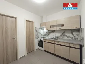 Pronájem bytu 1+1, Kladno, V. Burgra, 40 m2