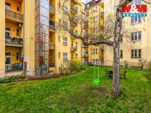 Prodej bytu 2+1, Praha - Žižkov, Baranova, 90 m2