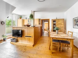 Prodej bytu 4+kk, České Budějovice - České Budějovice 7, Komenského, 79 m2