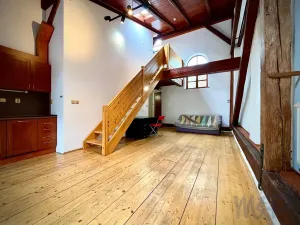 Pronájem bytu 3+kk, Jihlava, Masarykovo náměstí, 88 m2