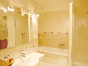 Pronájem bytu 3+kk, Praha - Nové Město, Navrátilova, 125 m2