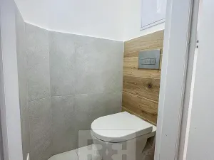 Pronájem bytu 2+kk, Praha - Smíchov, Křížová, 51 m2