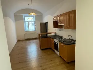 Pronájem bytu 1+1, Chrudim, Fortenská, 40 m2