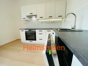 Pronájem bytu 3+1, Ostrava - Poruba, Pavlouskova, 67 m2