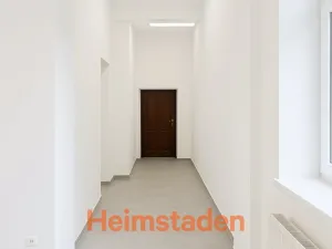 Pronájem kanceláře, Havířov - Město, Hlavní třída, 40 m2