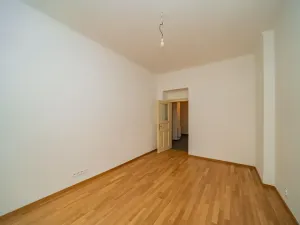 Pronájem bytu 2+kk, Praha - Bubeneč, Kamenická, 52 m2