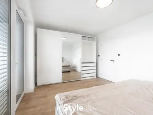 Pronájem bytu 2+kk, Staré Město, Velkomoravská, 71 m2