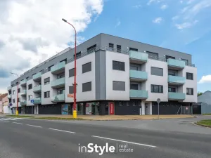 Pronájem bytu 2+kk, Staré Město, Velkomoravská, 71 m2