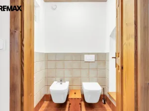 Prodej chalupy, Kamenice, 330 m2