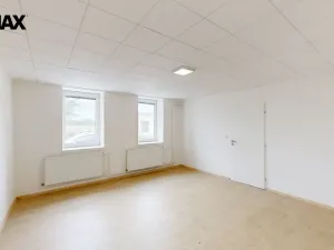 Prodej bytu 3+1, Odrovice, 220 m2