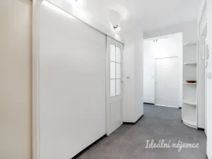Pronájem bytu 3+1, Praha - Záběhlice, Božkovská, 75 m2