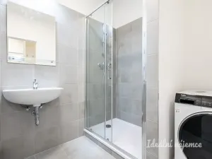 Pronájem bytu 2+kk, Praha - Vysočany, Gerstelova, 52 m2