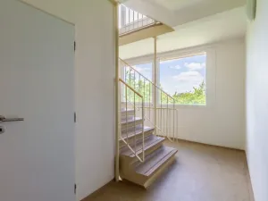 Pronájem bytu 3+kk, Praha - Prosek, Lovosická, 64 m2