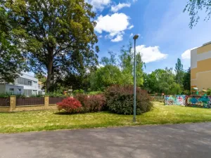 Pronájem bytu 3+kk, Praha - Prosek, Lovosická, 64 m2