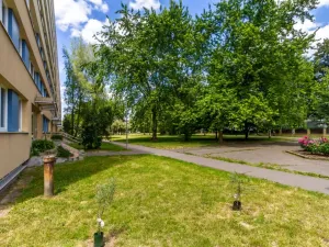 Pronájem bytu 3+kk, Praha - Prosek, Lovosická, 64 m2