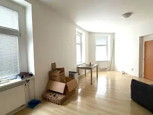 Pronájem bytu 2+kk, Praha - Vysočany, Spojovací, 58 m2
