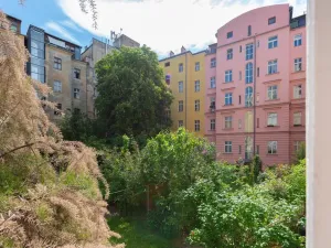Pronájem bytu 3+1, Praha - Vinohrady, Šafaříkova, 90 m2
