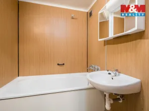 Pronájem bytu 1+1, Ústí nad Labem - Krásné Březno, Rozcestí, 41 m2