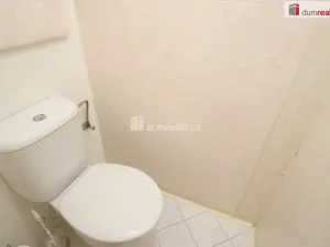 Pronájem bytu 2+1, Karlovy Vary - Drahovice, Východní, 60 m2
