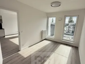Pronájem bytu 2+kk, Kladno, Ke křížku, 47 m2