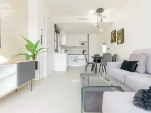 Prodej rodinného domu, Torrevieja, Alicante, Španělsko, 63 m2