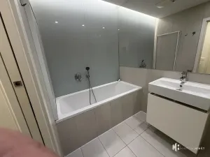 Pronájem bytu 2+kk, Praha - Vršovice, Altajská, 54 m2