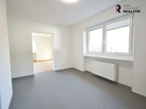 Pronájem bytu 2+1, Zlín - Příluky, Pod Mlýnem, 79 m2