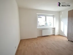 Pronájem bytu 2+1, Zlín - Příluky, Pod Mlýnem, 79 m2