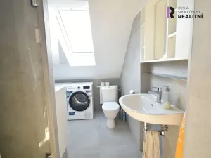 Pronájem bytu 3+1, Zlín - Příluky, Pod Mlýnem, 77 m2