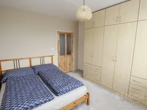 Pronájem bytu 3+1, Praha - Petrovice, Frostova, 78 m2