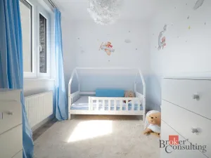 Pronájem rodinného domu, Praha - Dolní Měcholupy, Rothmayerova, 155 m2